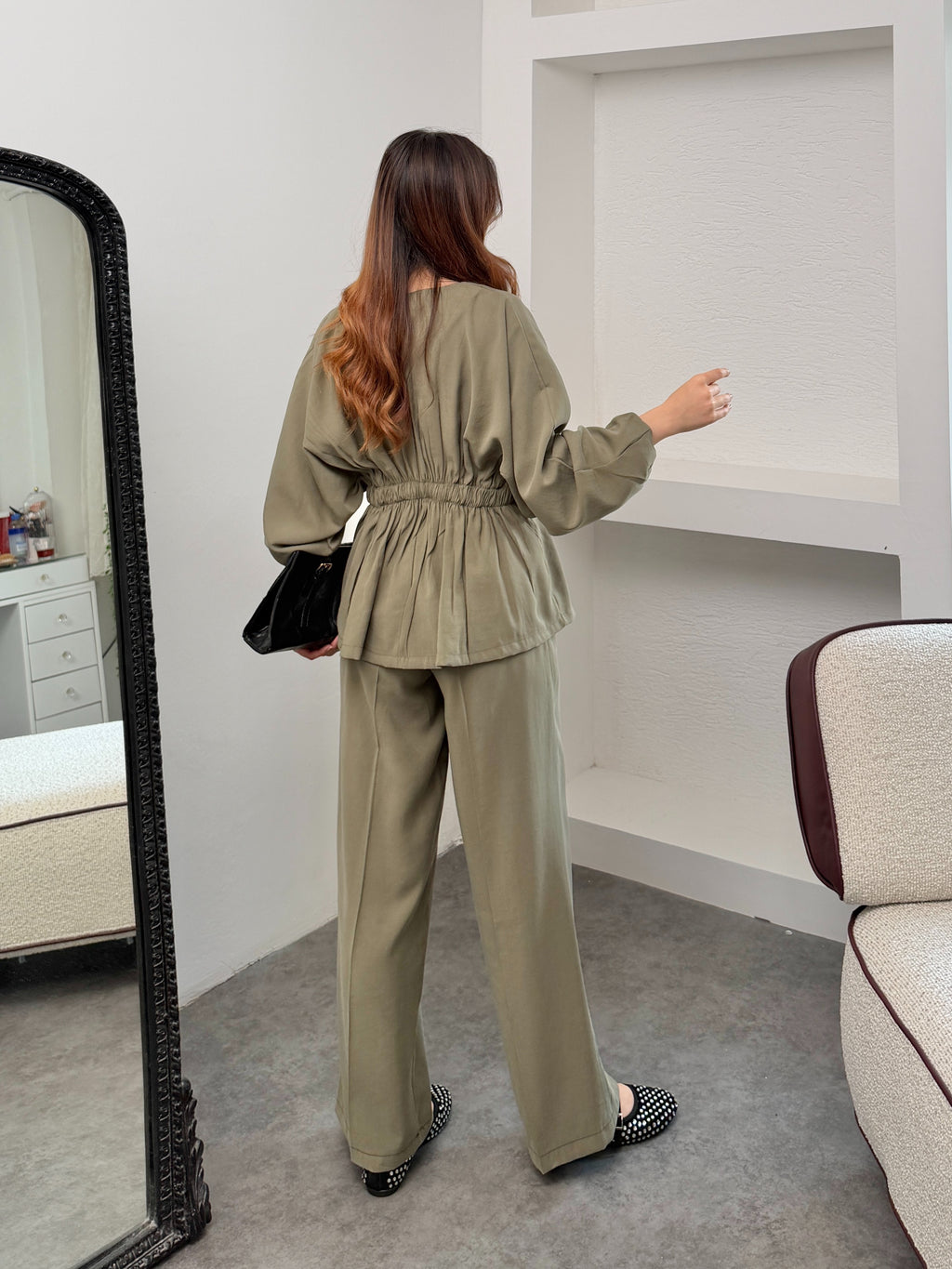 Beli Lastik Detaylı Salaş Kesim Pantolon Bluz Takım