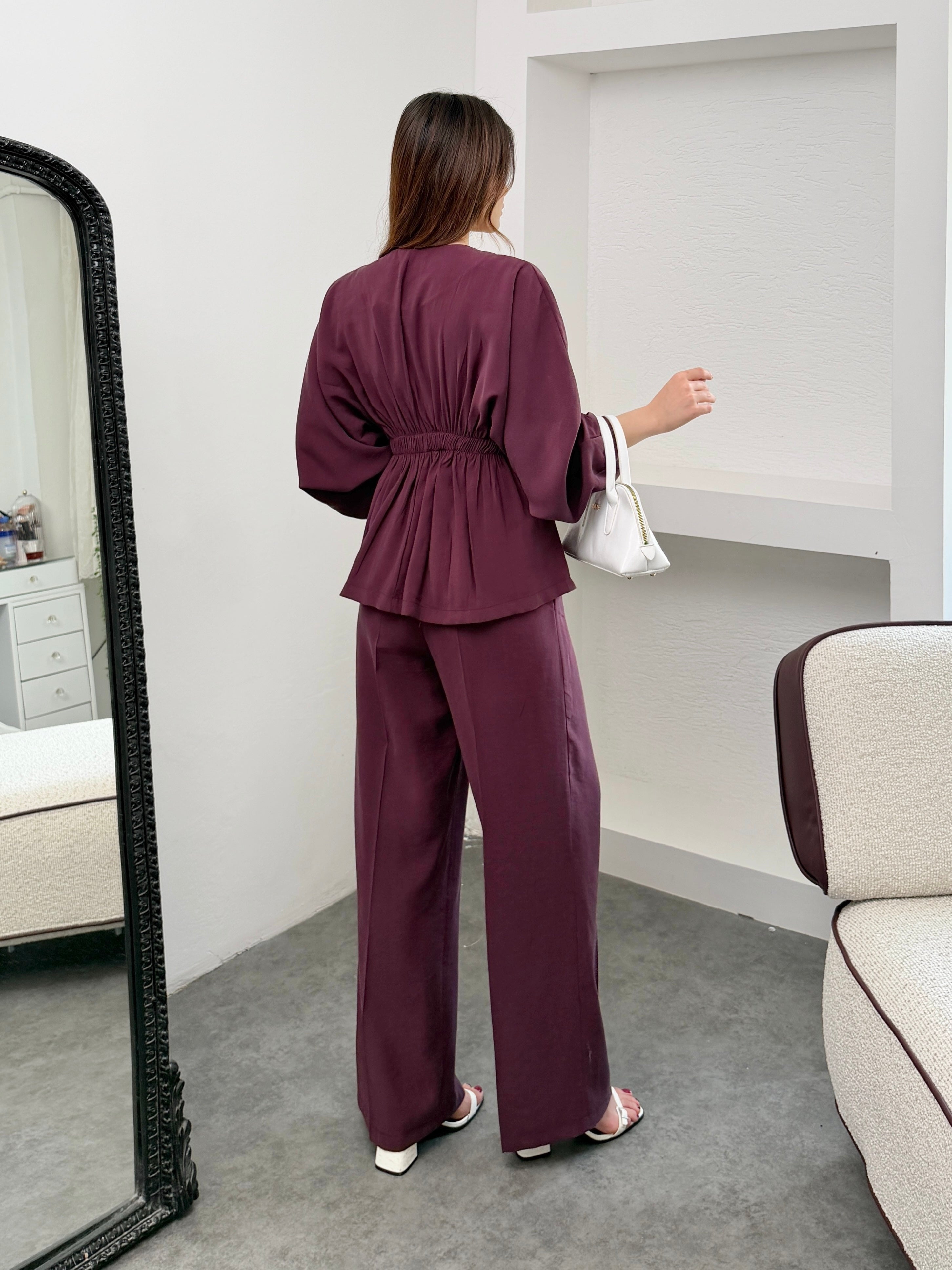 Beli Lastik Detaylı Salaş Kesim Pantolon Bluz Takım
