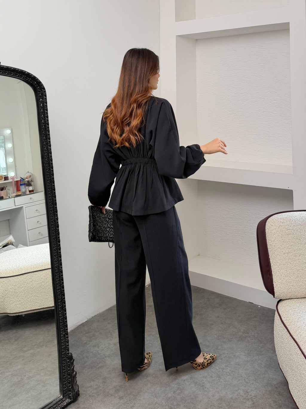 Beli Lastik Detaylı Salaş Kesim Pantolon Bluz Takım